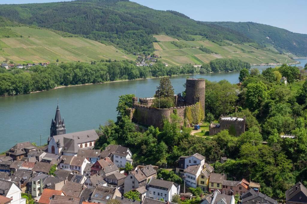 Rheintal-Ferien - 90 Qm Ferienwohnung Mit Wine & Style - Dein Urlaub Am Rhein Niederheimbach Dış mekan fotoğraf